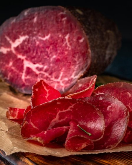 Calorie bresaola