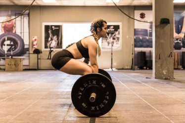 Sumo deadlift